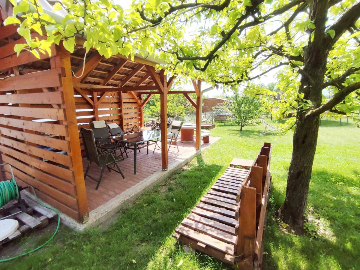 Balaton Apartman ปาลอซนัค ภายนอก รูปภาพ